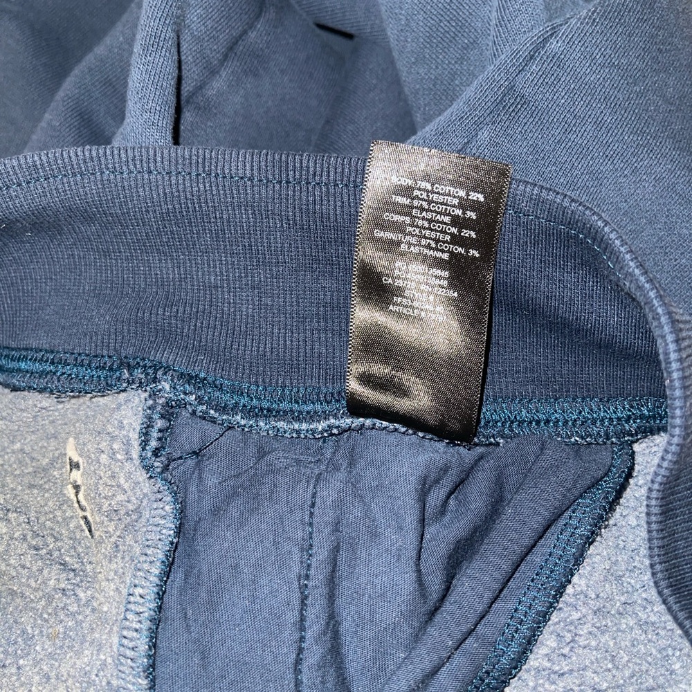 Aritzia Dark Blue zip sweater - Picture 11 of 16